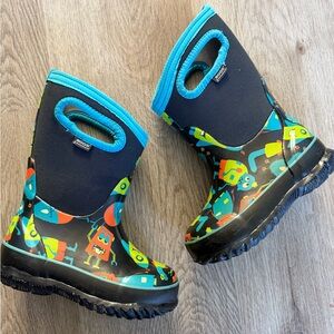 Toddler Bogs Kids Classic Monsters Waterproof Insulated Boots - Size 9